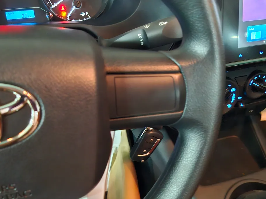 تويوتا هايلكس GL2 2024 