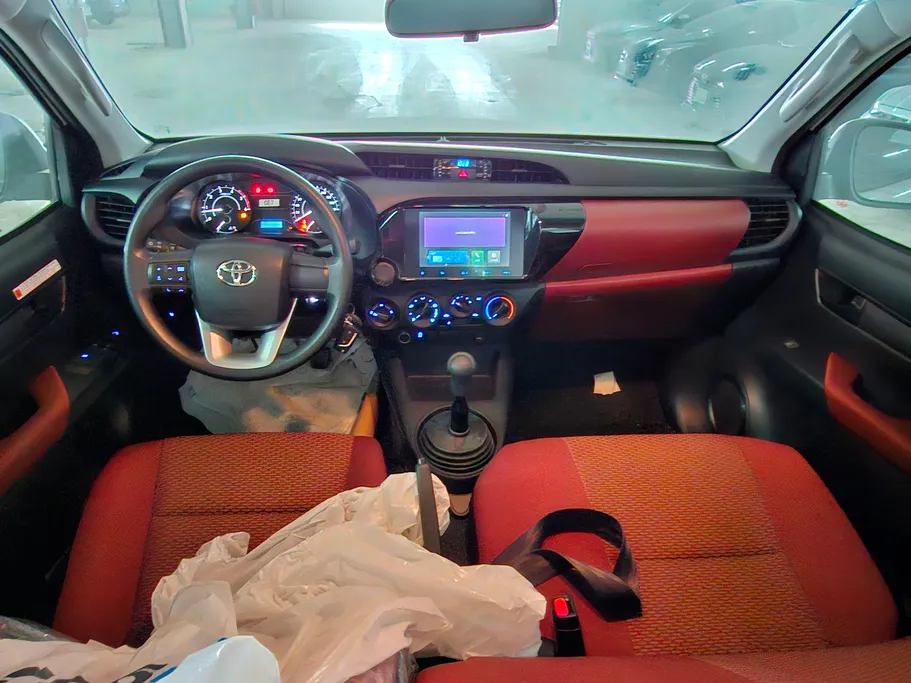 تويوتا هايلكس GL2 2024 