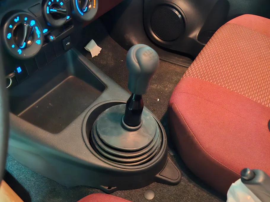 تويوتا هايلكس GL2 2024 