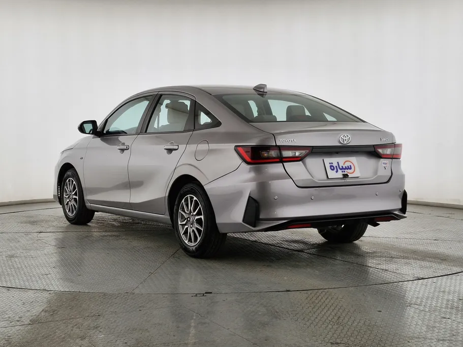 تويوتا يارس Y 2023 