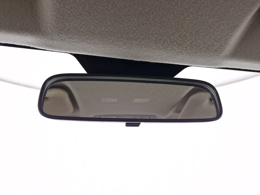 تويوتا يارس Y 2023 