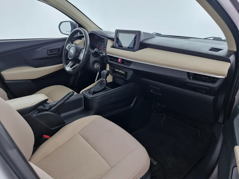 تويوتا يارس Y 2023 