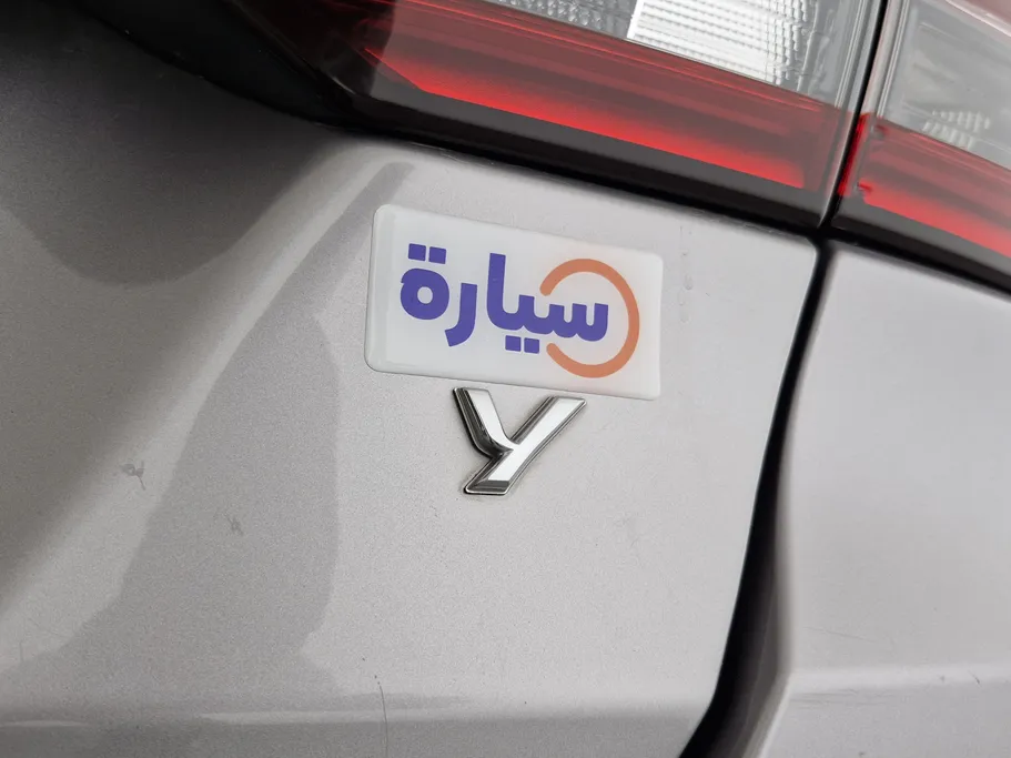 تويوتا يارس Y 2023 