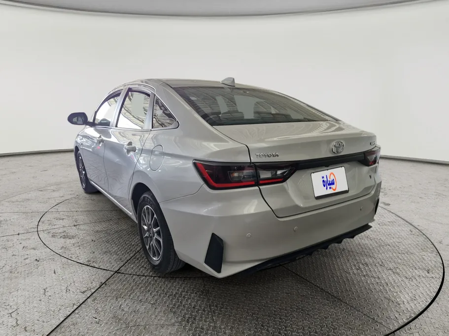 تويوتا يارس Y 2023 