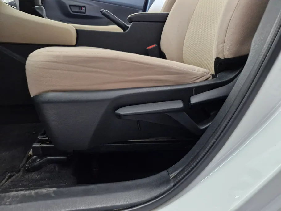 تويوتا يارس Y 2023 