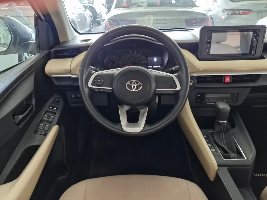 تويوتا يارس Y 2023 