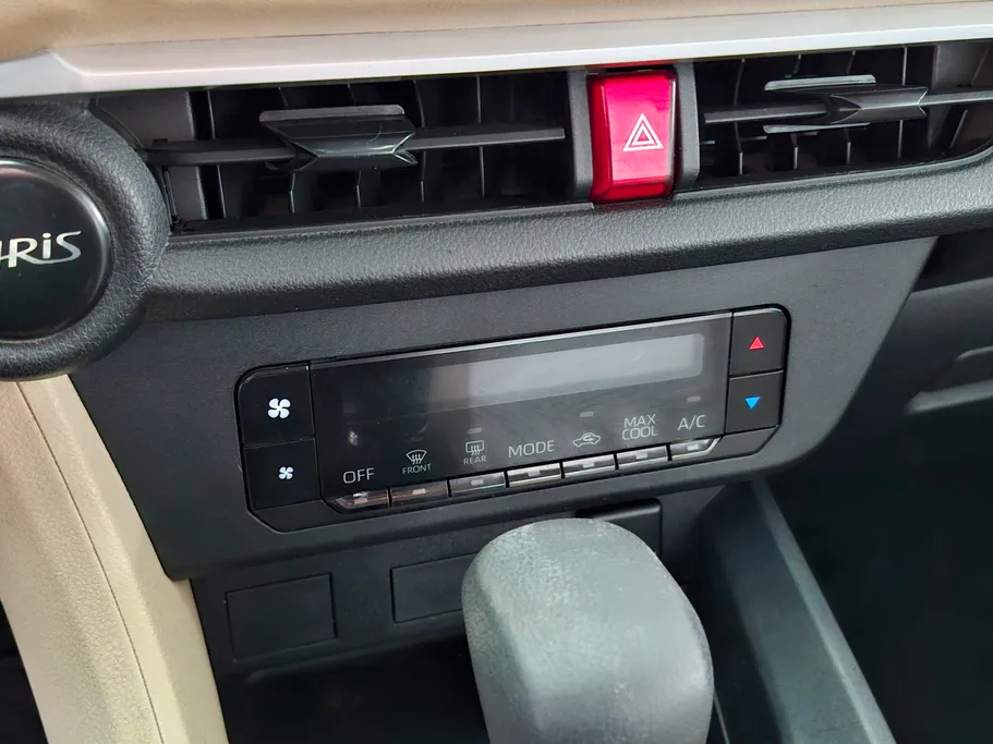 تويوتا يارس Y 2023 