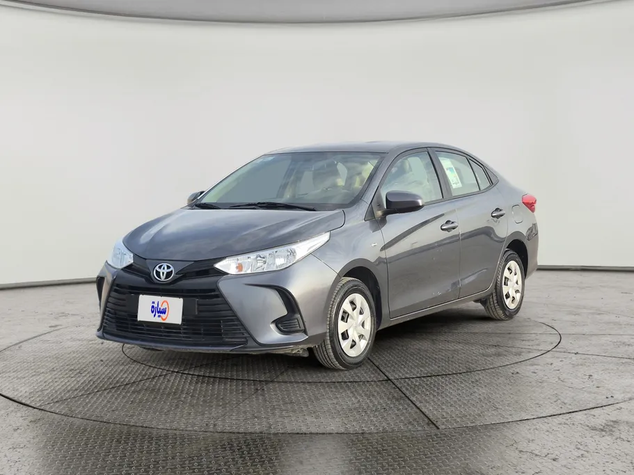 2021 Toyota Yaris  Y 