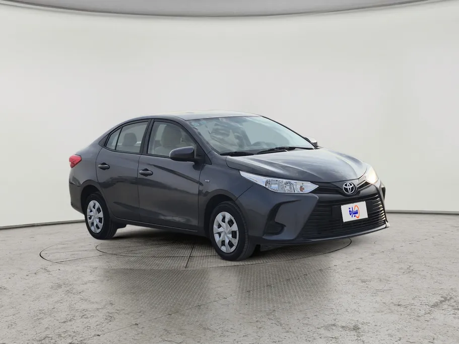 2021 Toyota Yaris  Y 
