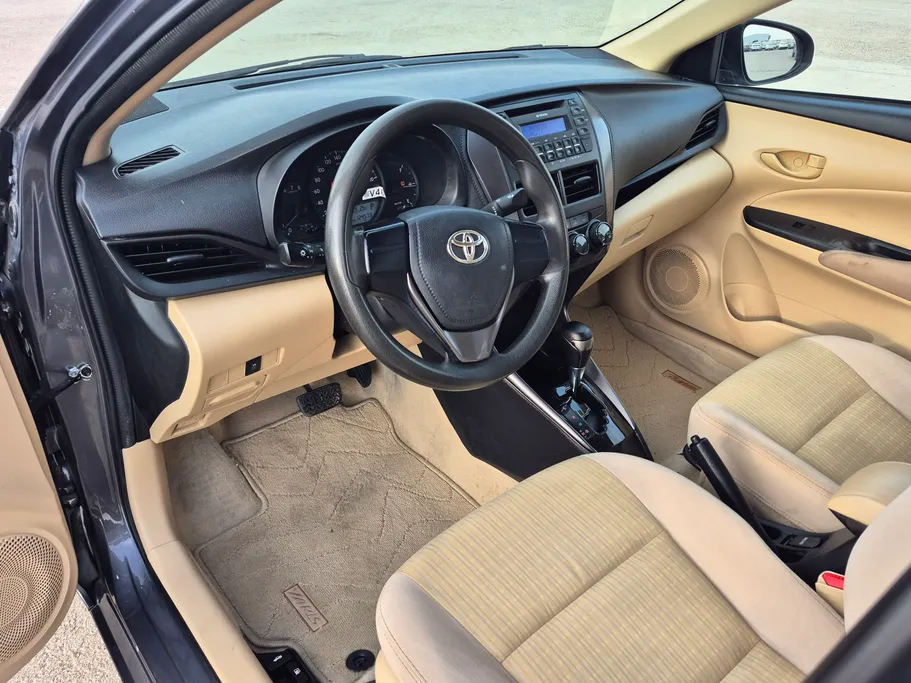 2021 Toyota Yaris  Y 