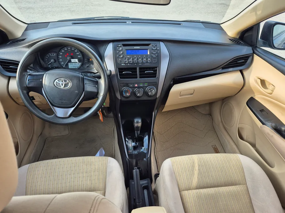 2021 Toyota Yaris  Y 