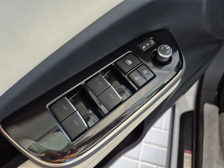 تويوتا كراون Prestige 2026 