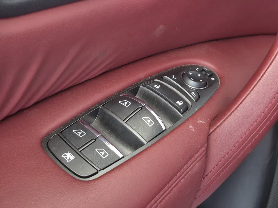 نيسان باترول SE Platinum 2024 