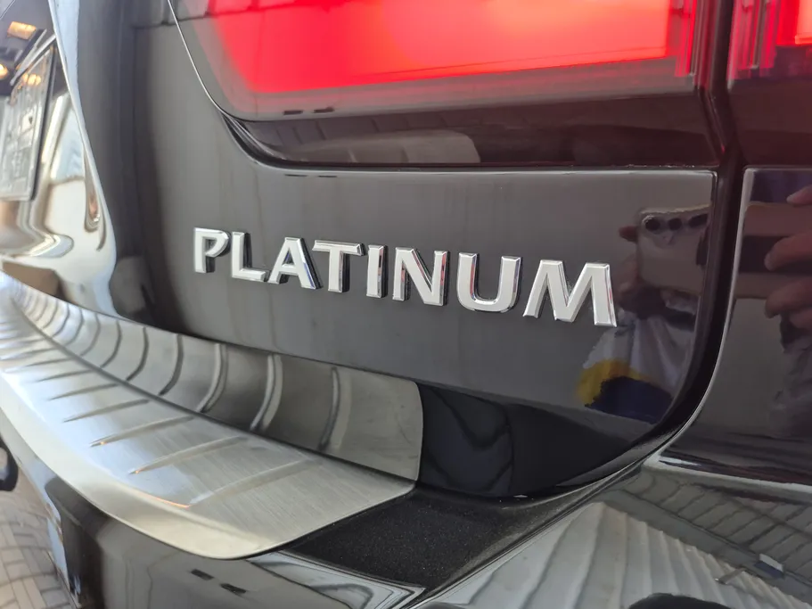 نيسان باترول SE Platinum 2024 