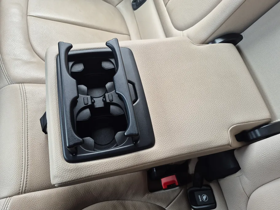 بي ام دبليو الفئة اكس X1sDrive20i A  2020 