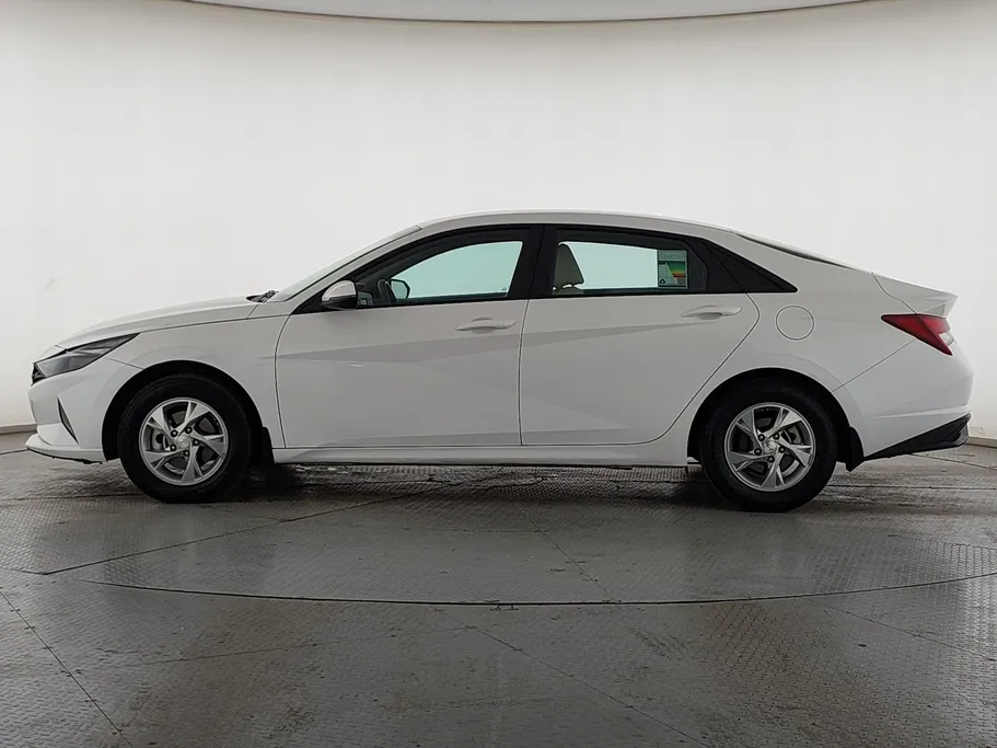 2023 Hyundai Elantra Fleet 