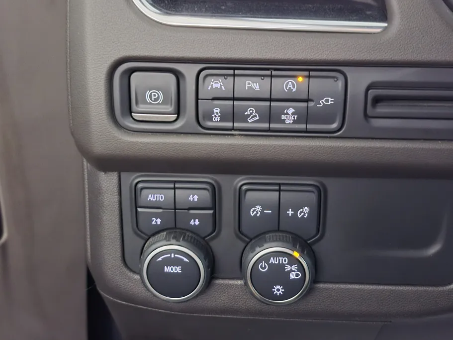 2022 Chevrolet Tahoe LS 