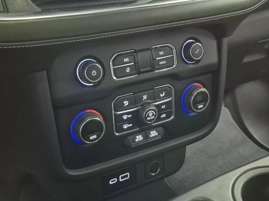 2022 Chevrolet Tahoe LS 