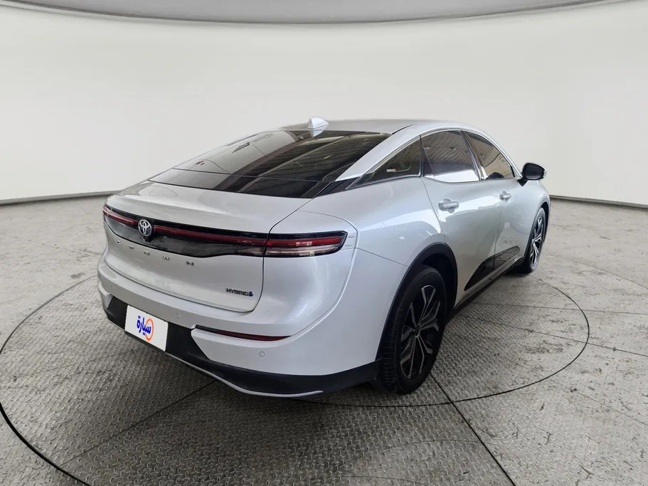 2023 Toyota Crown Premium 