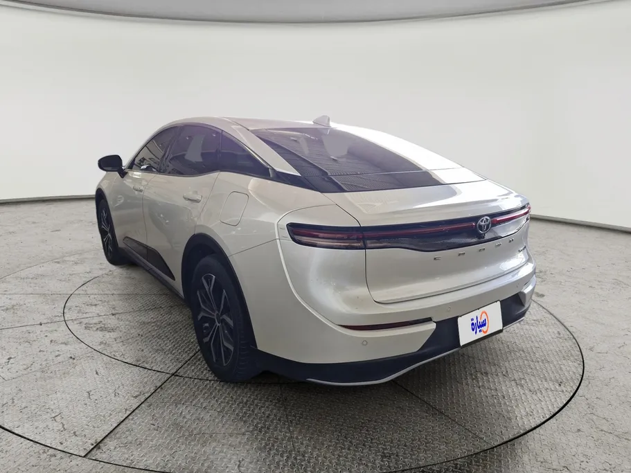 2023 Toyota Crown Premium 