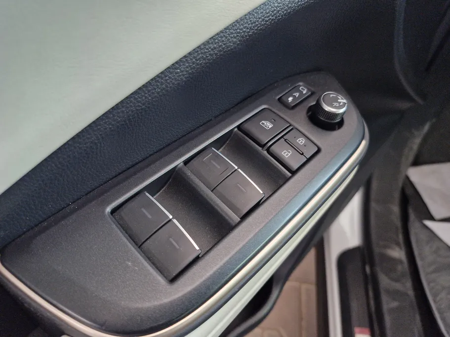 2023 Toyota Crown Premium 