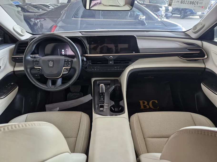 2023 Toyota Crown Premium 