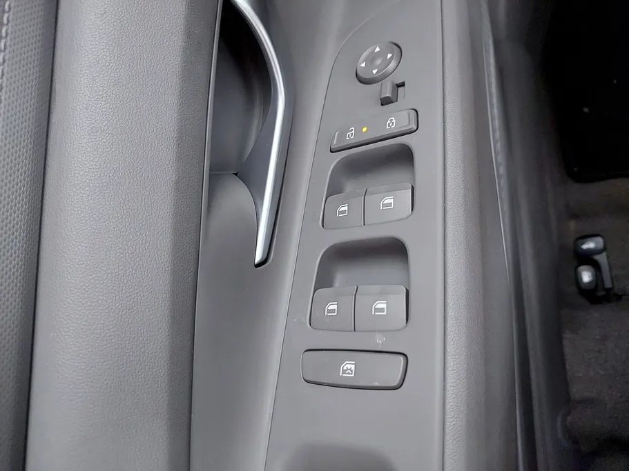 2024 Hyundai Elantra Fleet 