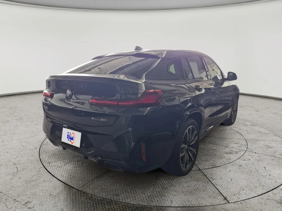 2025 BMW X Series 4 xDrive 30i 