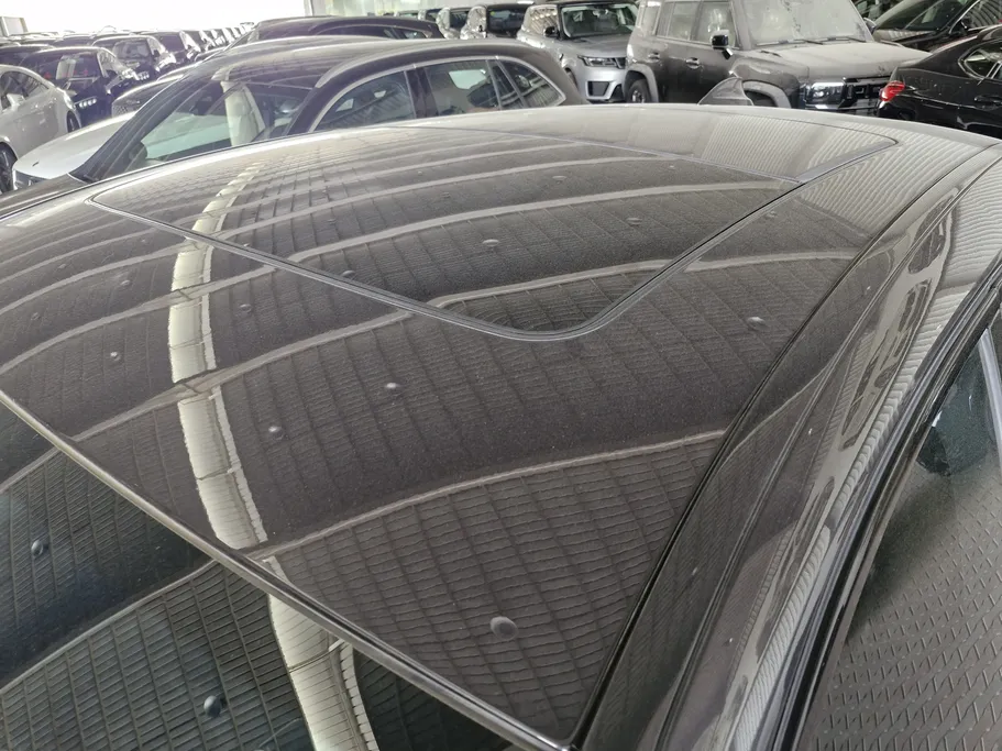 2025 BMW X Series 4 xDrive 30i 