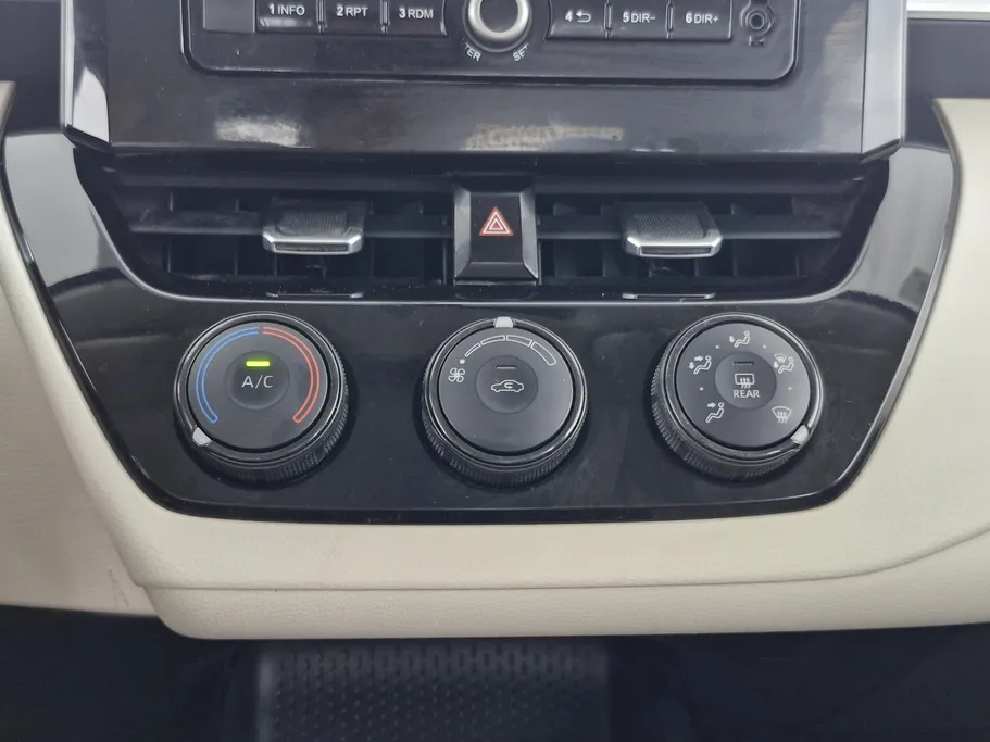 2021 Toyota Corolla XLI 