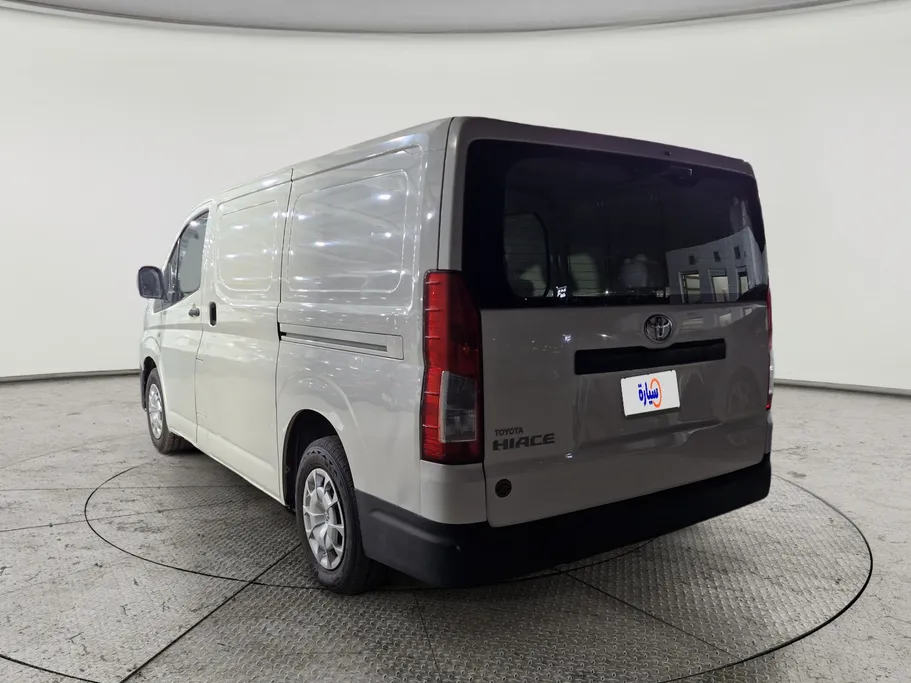 2019 Toyota Haice فان بضاعه 
