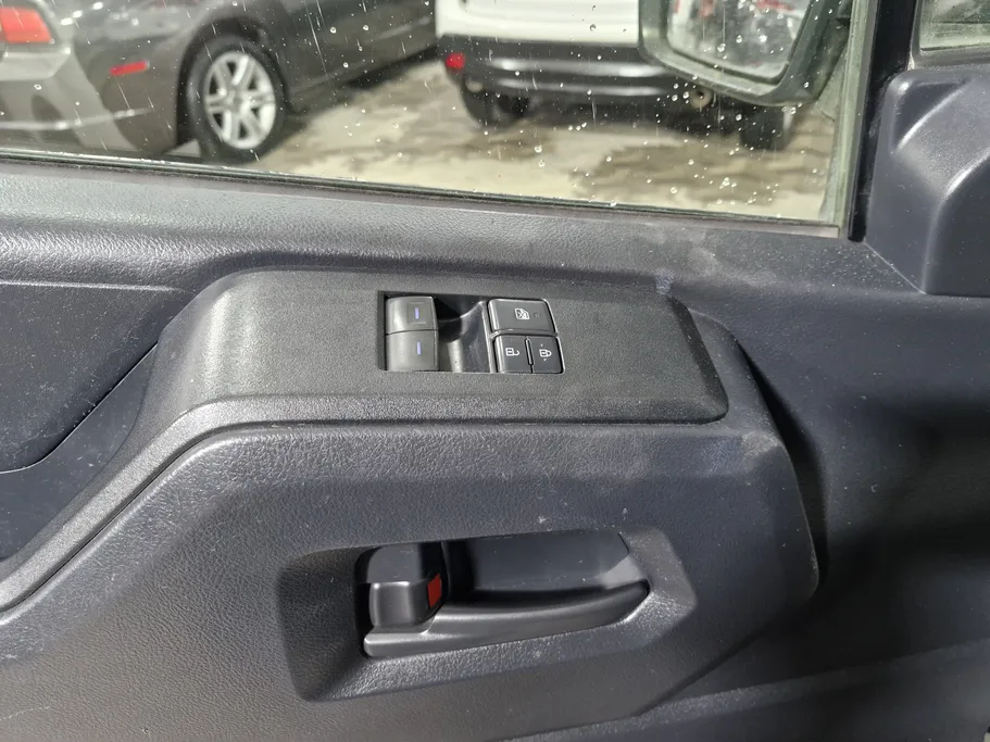 2019 Toyota Haice فان بضاعه 