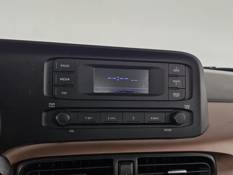 هيونداي Grand i10 فلييت 2023 