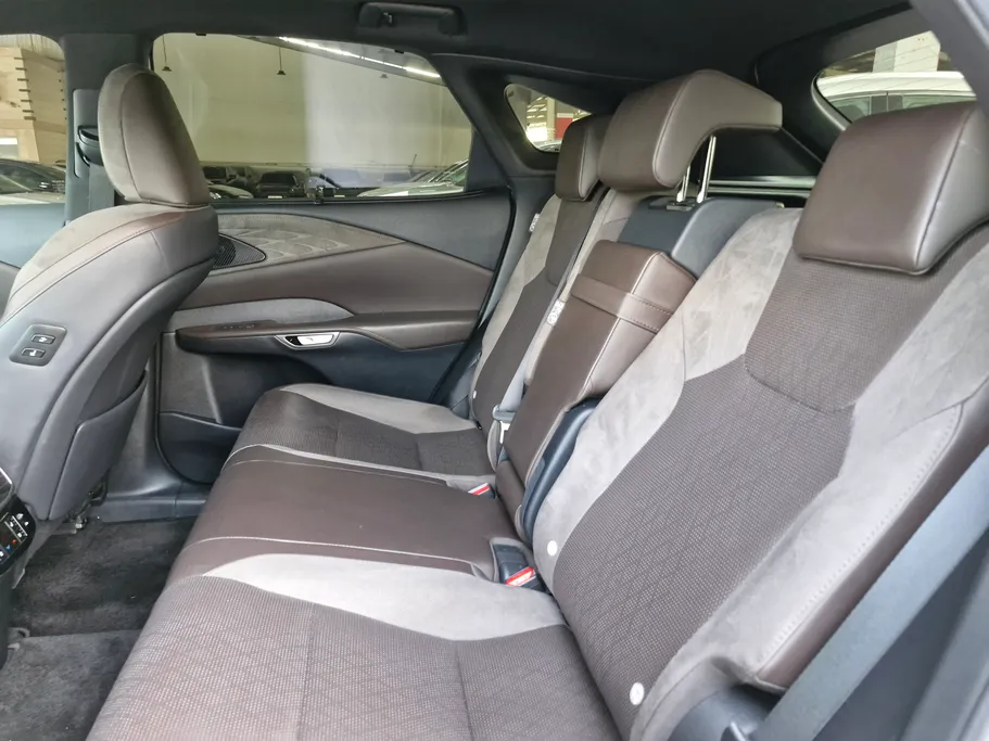 2023 Lexus RX 350 BH Hybrid 