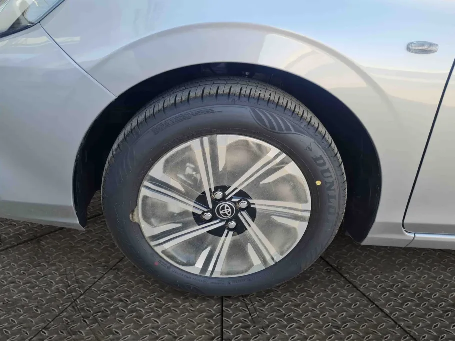 تويوتا يارس YX 2026 