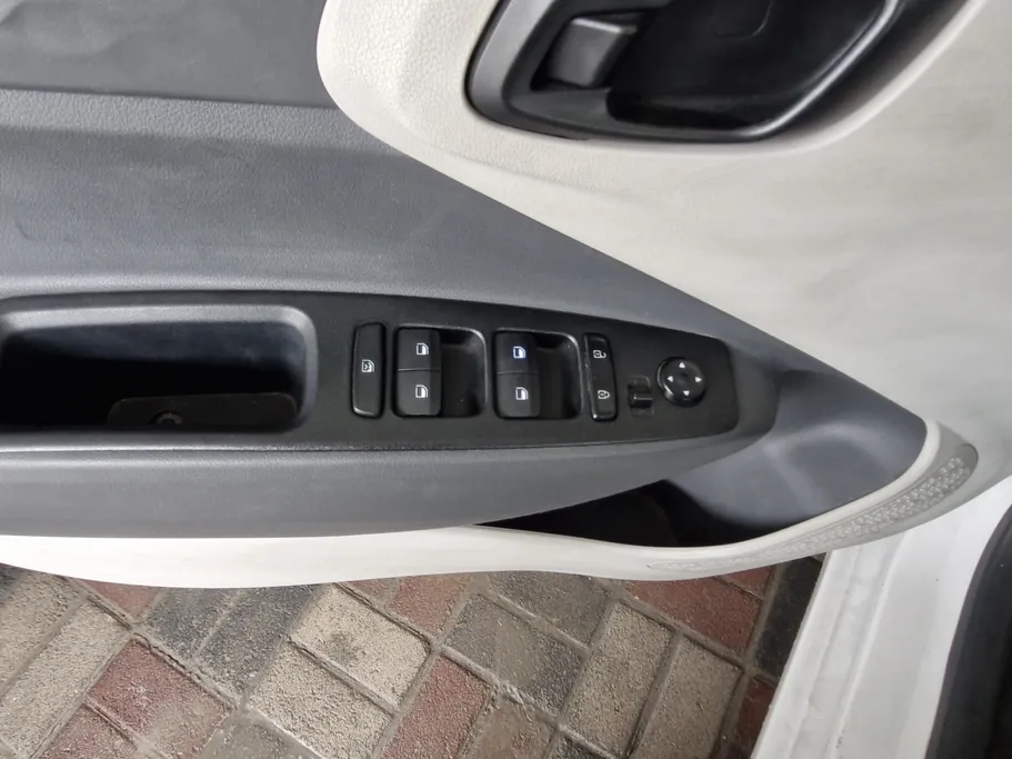 2024 Hyundai Grand i10 Fleet 