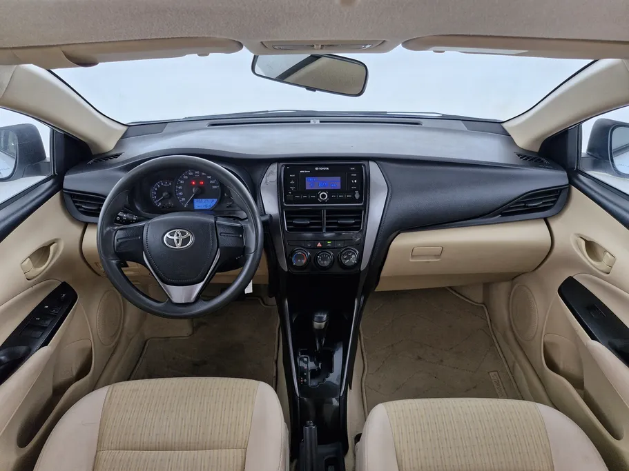 تويوتا يارس Y 2022 