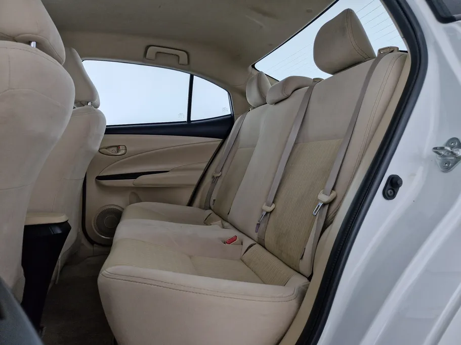 تويوتا يارس Y 2022 