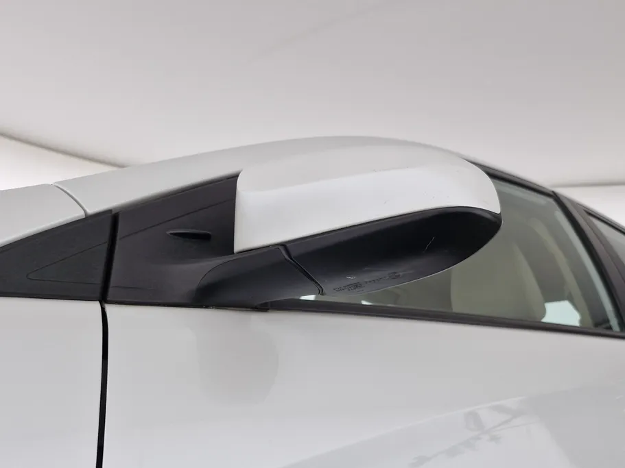 تويوتا يارس Y 2022 