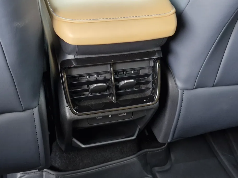 2024 Geely StarRay GK 