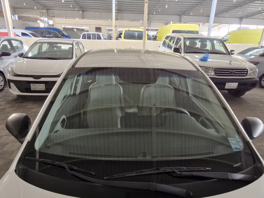 هيونداي Grand i10 فلييت 2024 