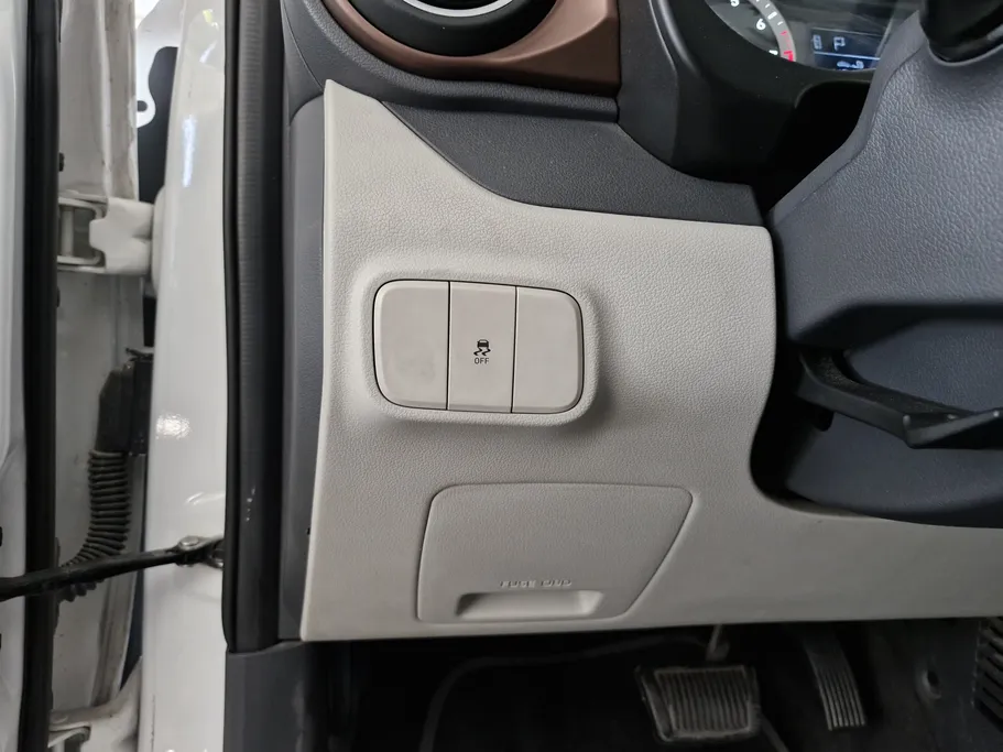 هيونداي Grand i10 فلييت 2024 