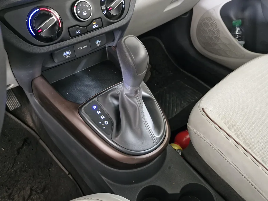 هيونداي Grand i10 فلييت 2024 