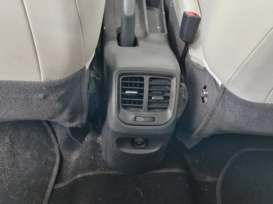 هيونداي Grand i10 فلييت 2024 