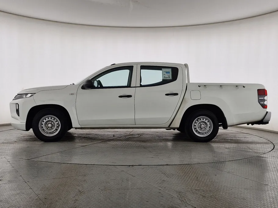 2021 Mitsubishi L200 DC 4x2 
