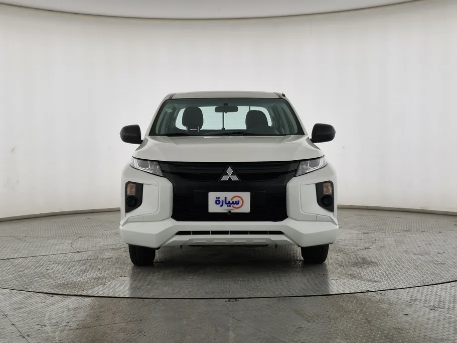 2021 Mitsubishi L200 DC 4x2 