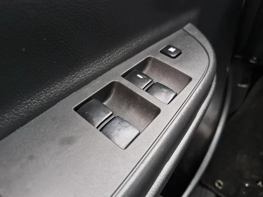 2021 Mitsubishi L200 DC 4x2 