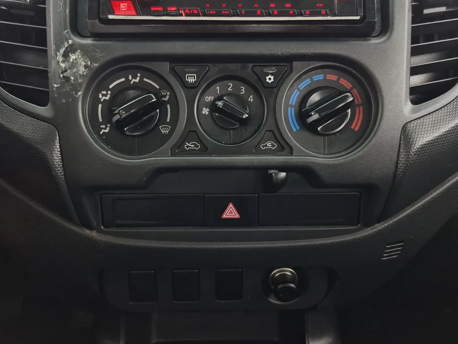 2021 Mitsubishi L200 DC 4x2 