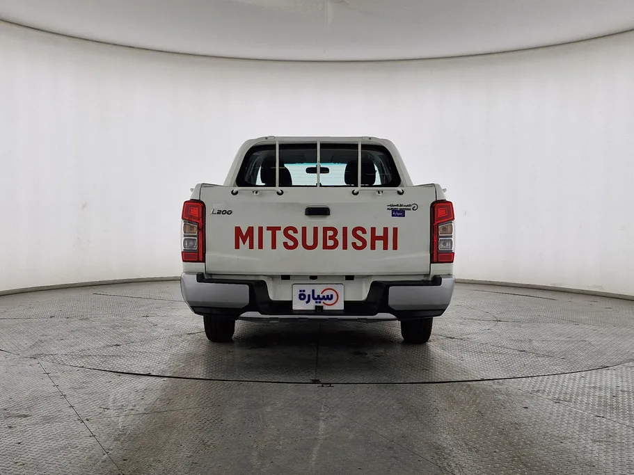 2021 Mitsubishi L200 DC 4x2 