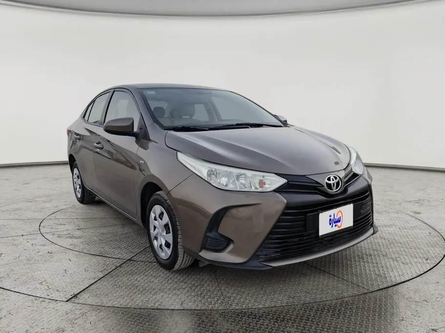 2022 Toyota Yaris  Y 